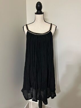 Summer Spaghetti Strap Flowy Pleated Dress/Coverup with Gold Chain Detail SZ L